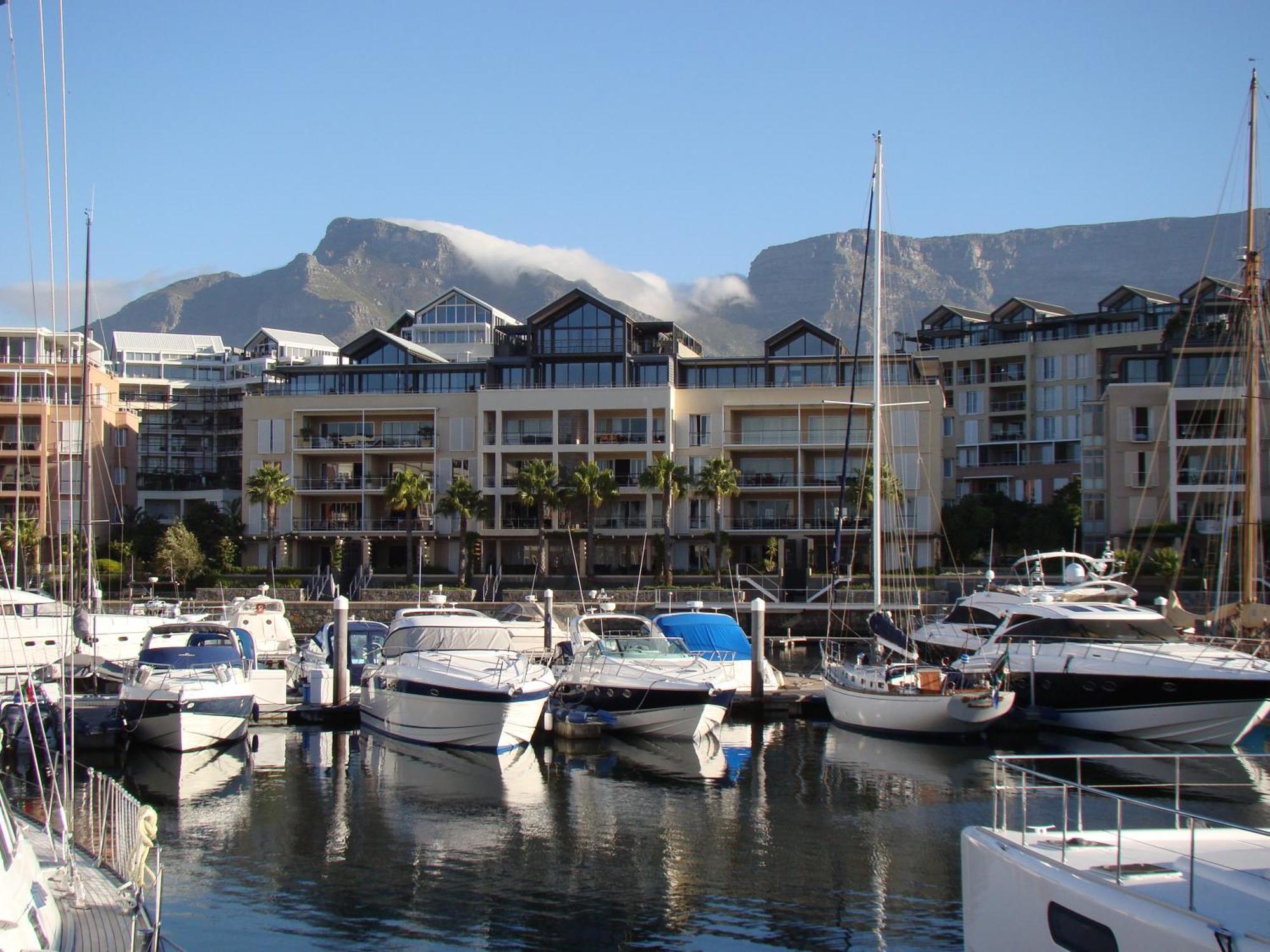Mountain Marina Luxury Apartments Cape Town Exterior foto